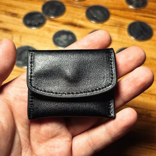 The Cowhide Coin Wallet (Noir)